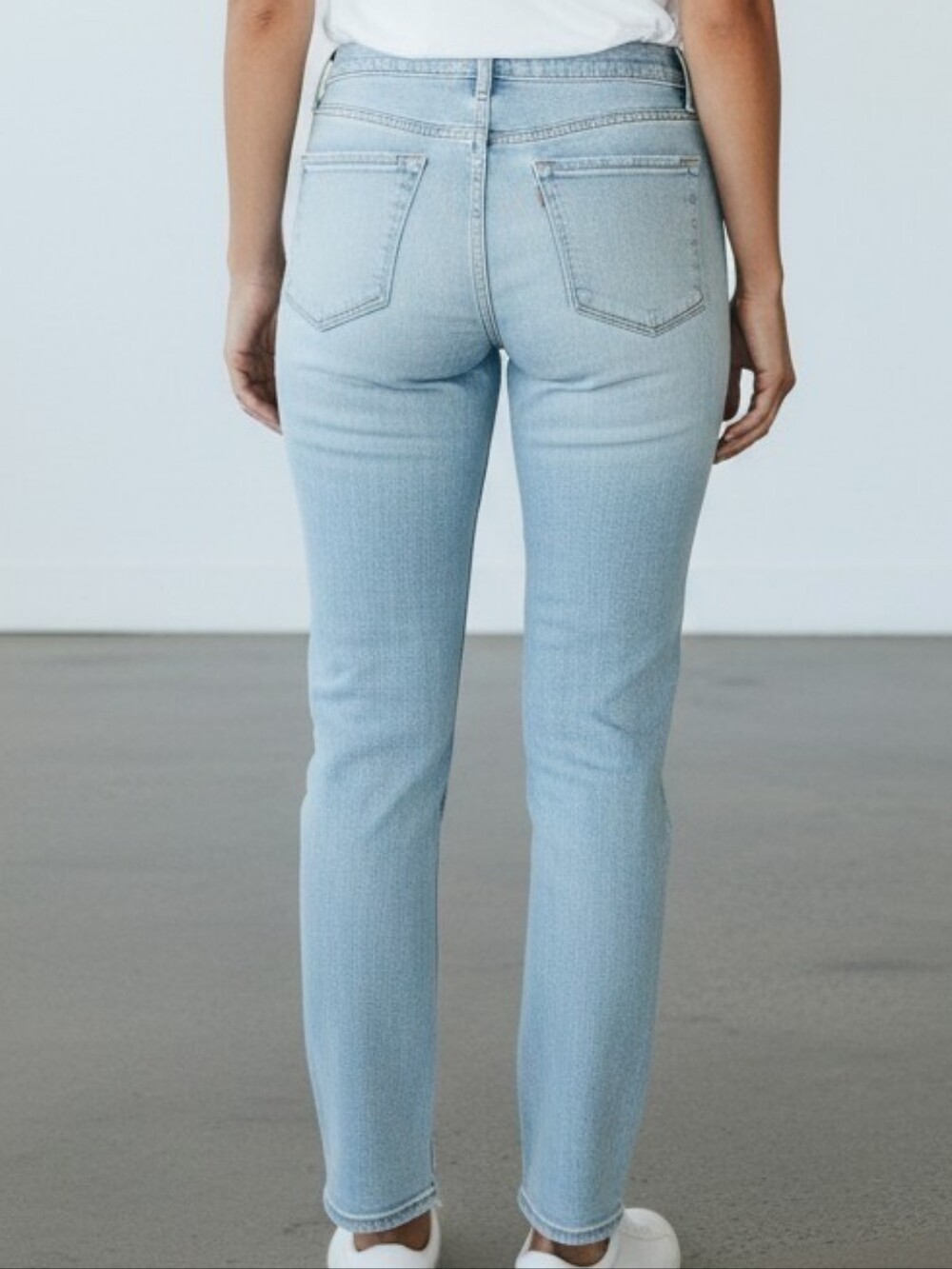 FRAME le Garcon Denim Light Blue Jeans 27